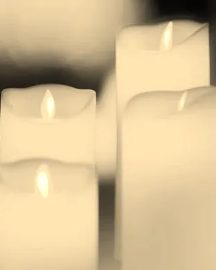Candlelight: Tribute to Bad Bunny